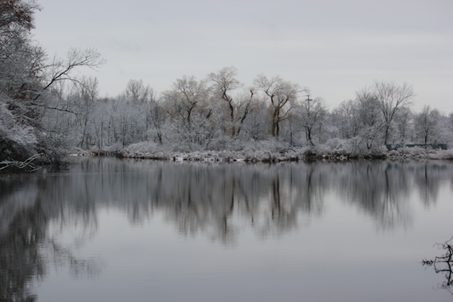 Rogue River, photographed in winter by Ilsy Murillo